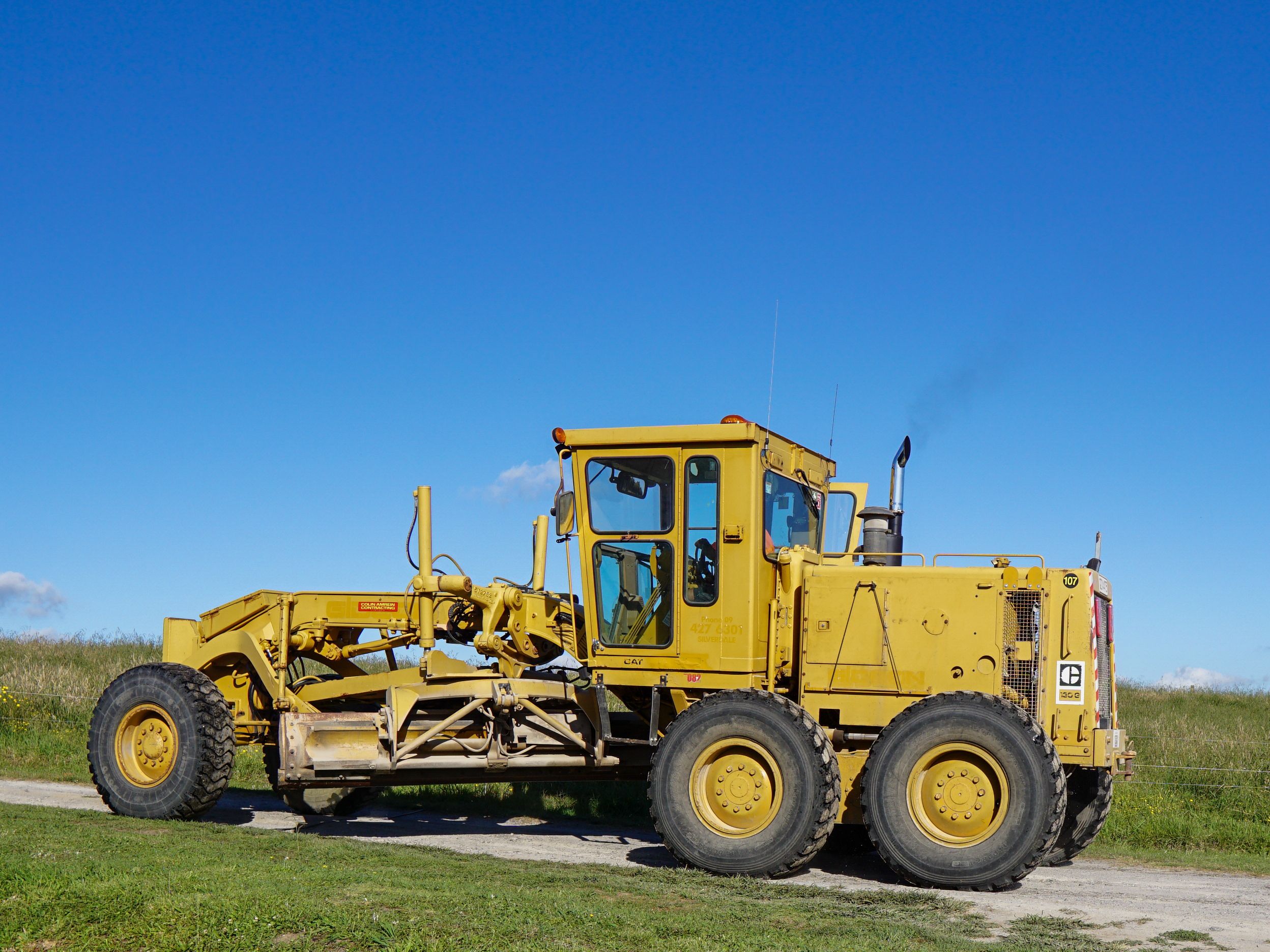 Tauranga road grader