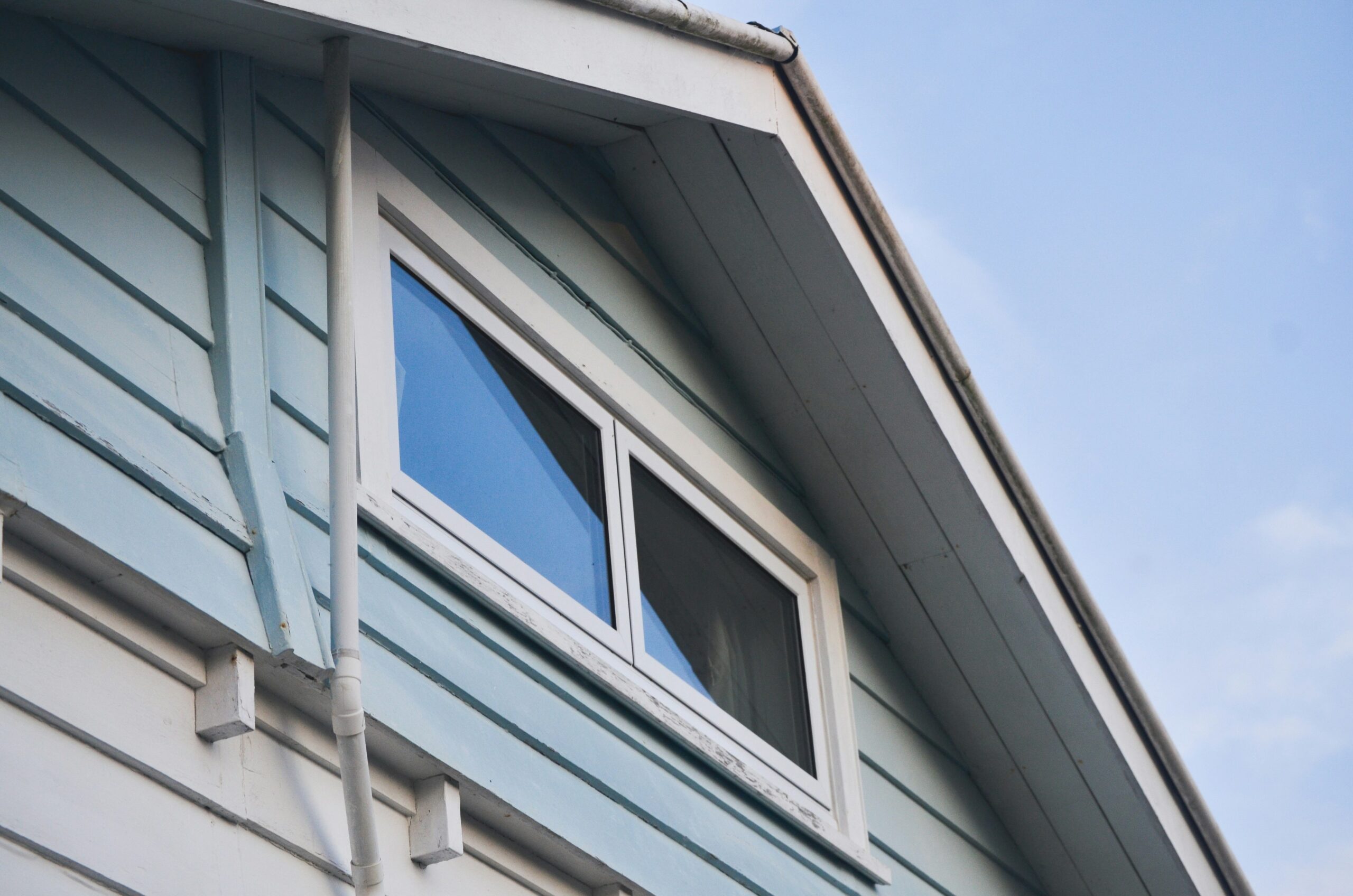 Auckland weatherboard cladding and window detail